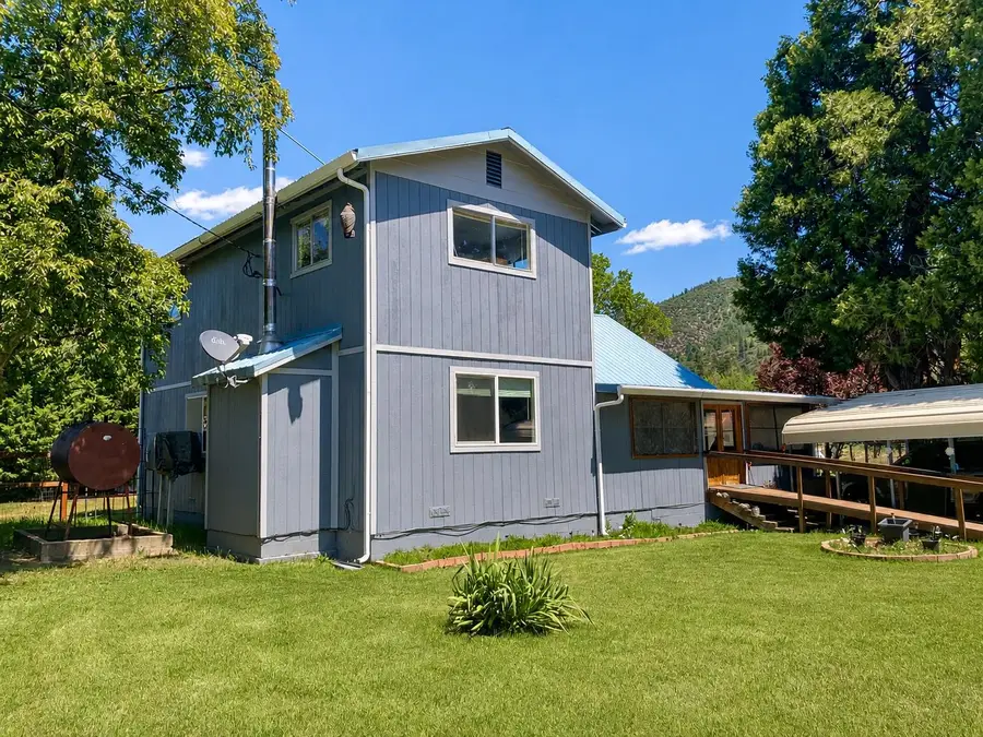 125 Newton St, Fort Jones, CA 96032 - #3