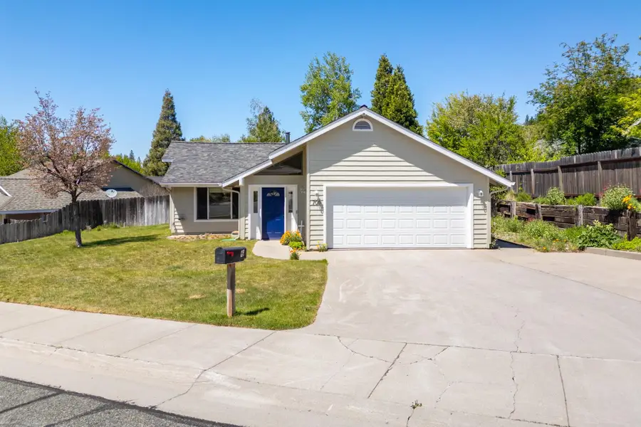 706 Glen Mar Drive, Mount Shasta, CA 96067 - #2