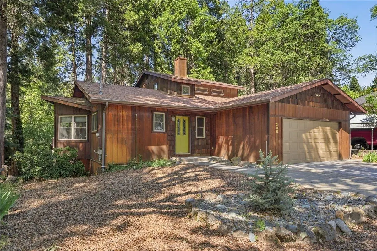 306 Gaudenzio, Mount Shasta, CA 96067 - #1