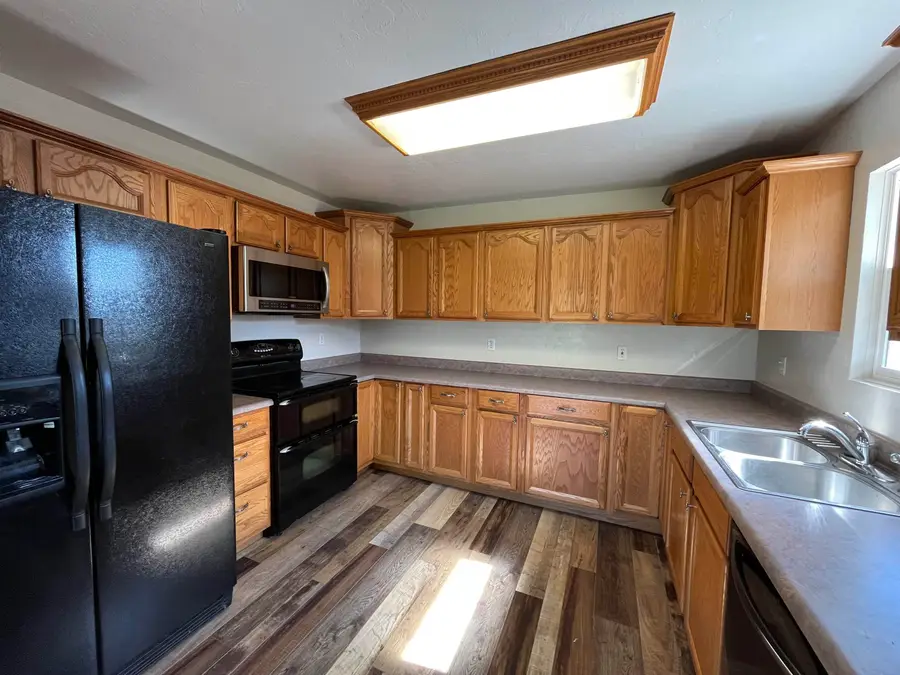 817 Campbell Ave, Yreka, CA 96097 - #3