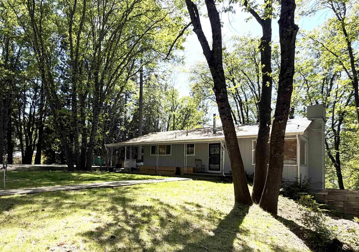 351 N Adams, Mount Shasta, CA 96067 - #1