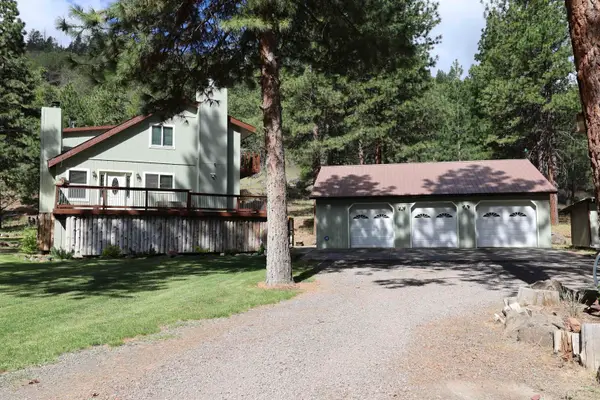 7838 School House Rd, Dorris, CA 96023