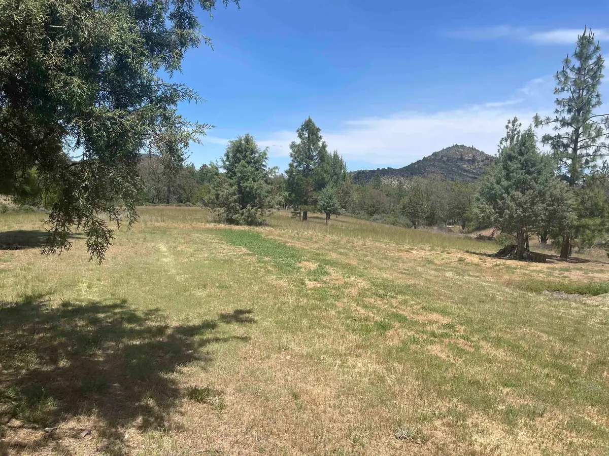 4 Acres end of Sturgis Rd, Yreka, CA 96097 - #1