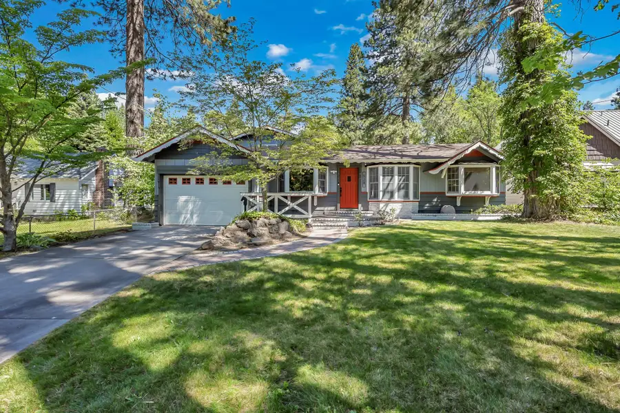 528 McCloud Ave., Mount Shasta, CA 96067 - #2