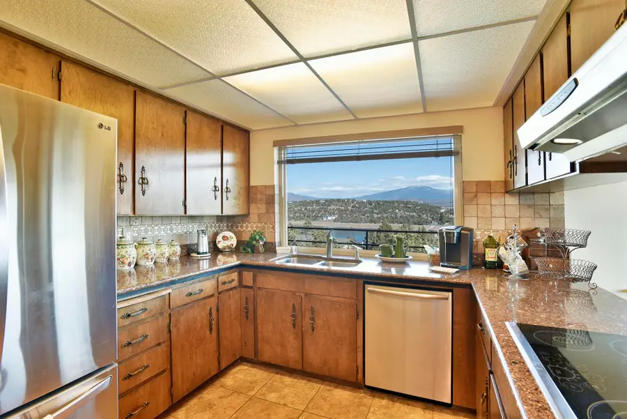 14916 Mountain Wood Dr., Weed, CA 96094 - #3