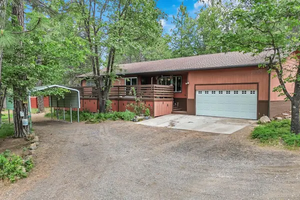 9116 N Old Stage, Weed, CA 96094