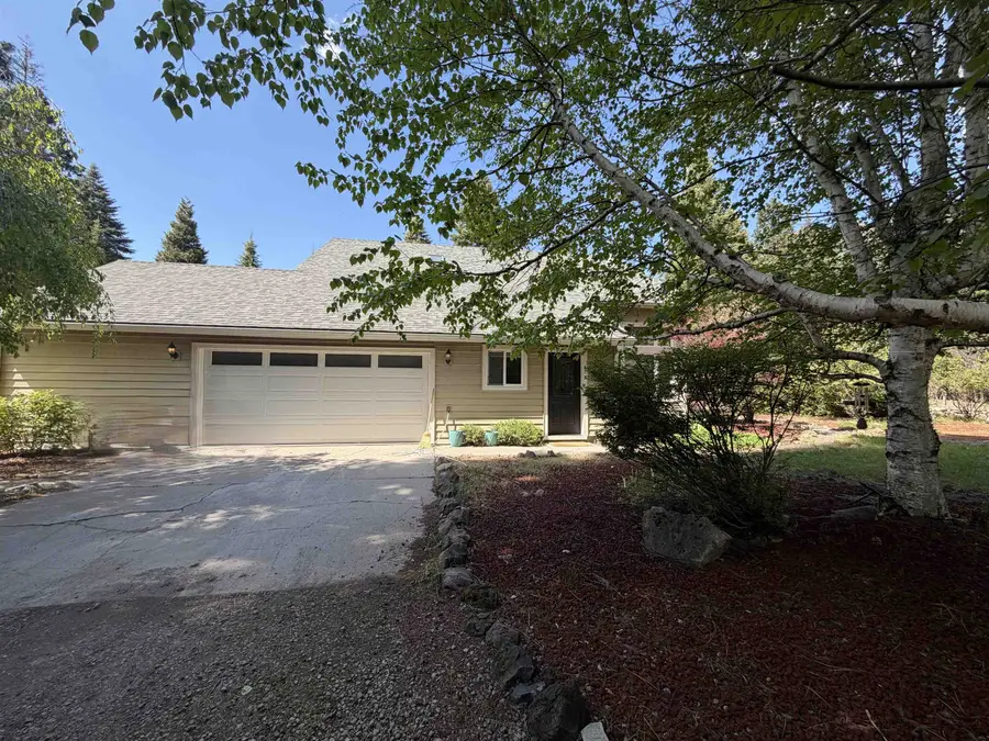 615 Valley Quail Drive, Mount Shasta, CA 96067 - #2