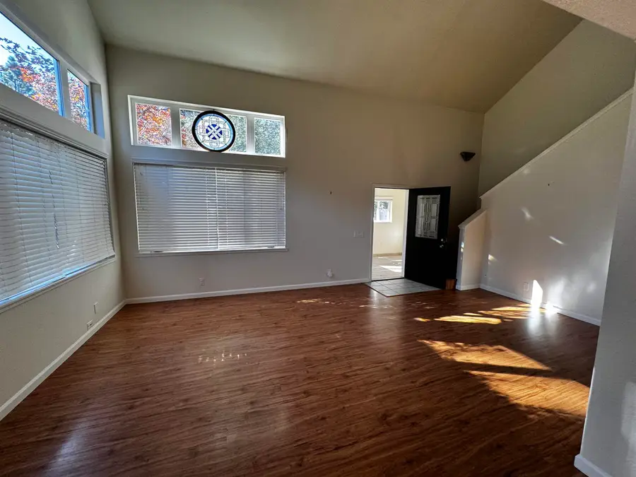 615 Valley Quail Drive, Mount Shasta, CA 96067 - #3