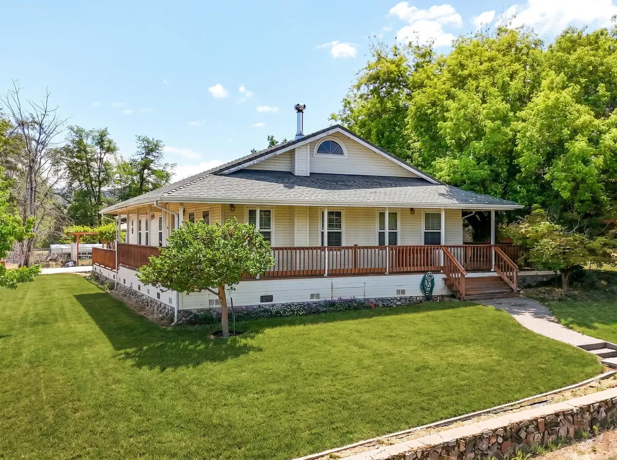 201 S Fairchild, Yreka, CA 96097 - #1