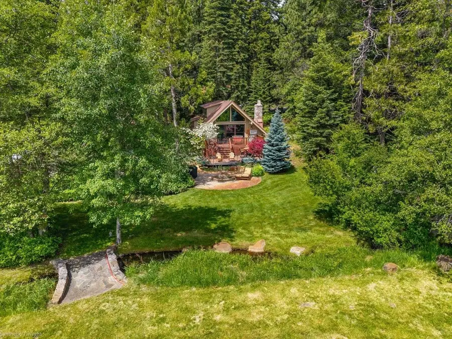 5204 Woodside Dr, Mount Shasta, CA 96067 - #3