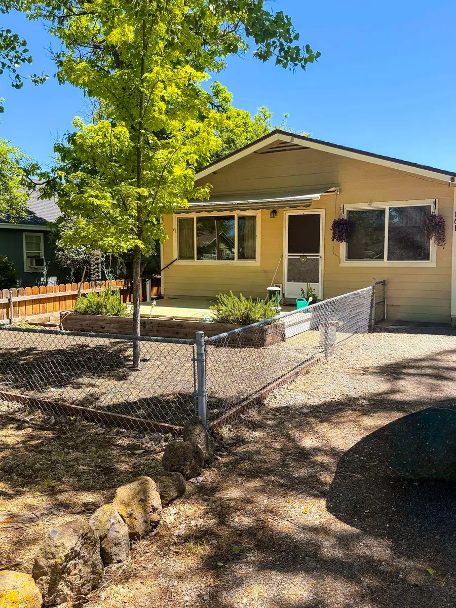 161 S 13th, Montague, CA 96064 - #2