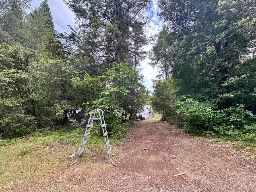 3.2 Miles out China Grade Road, Happy Camp, CA 96039 - #2