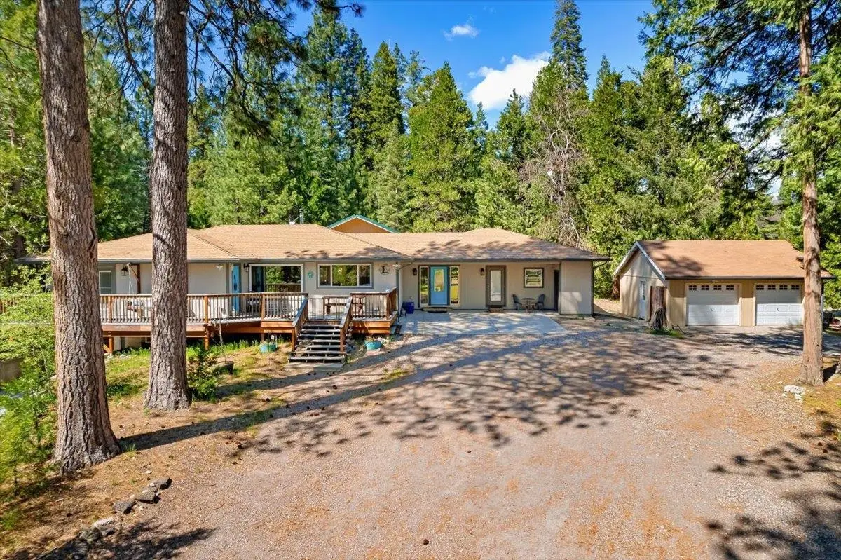 1007 Schilling Way, Mount Shasta, CA 96067 - #1