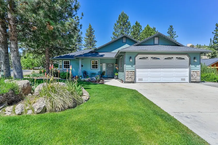 17111 Yancy Ct, Weed, CA 96094 - #2