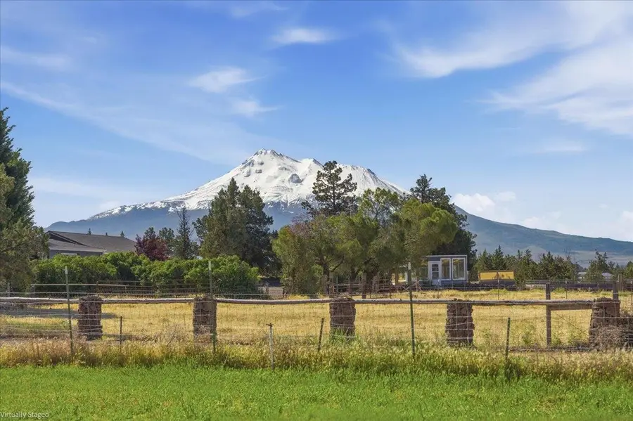 5609 Agate Ct, Montague, CA 96064 - #2