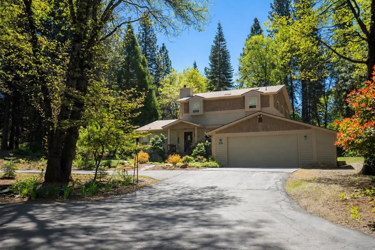 316 N Adams Drive, Mount Shasta, CA 96067 - #1