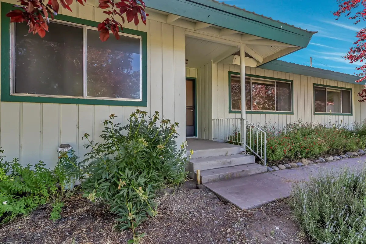 18830 Old Highway 99, Gazelle, CA 96034 - #1