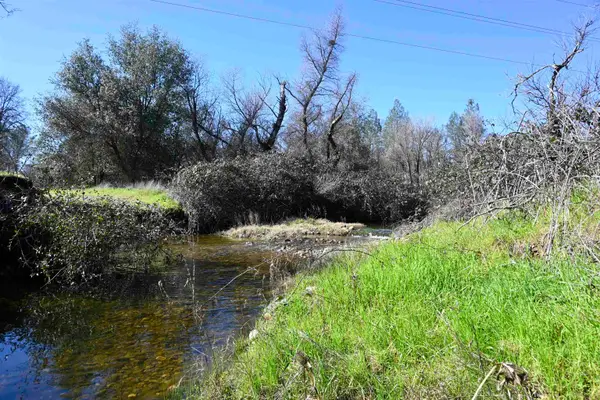 123 Rail Bridge, Orleans, CA 95966