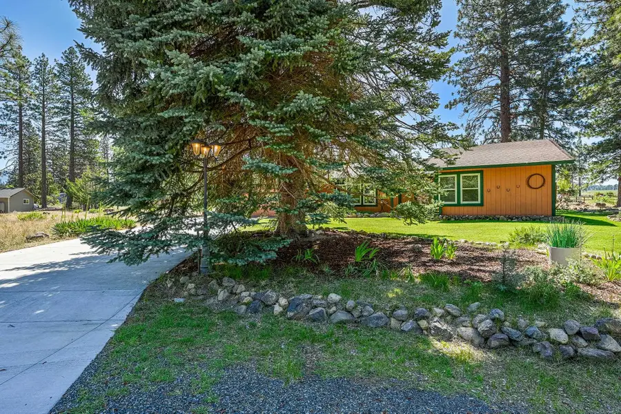 17855 Fisher Rd, Weed, CA 96094 - #2