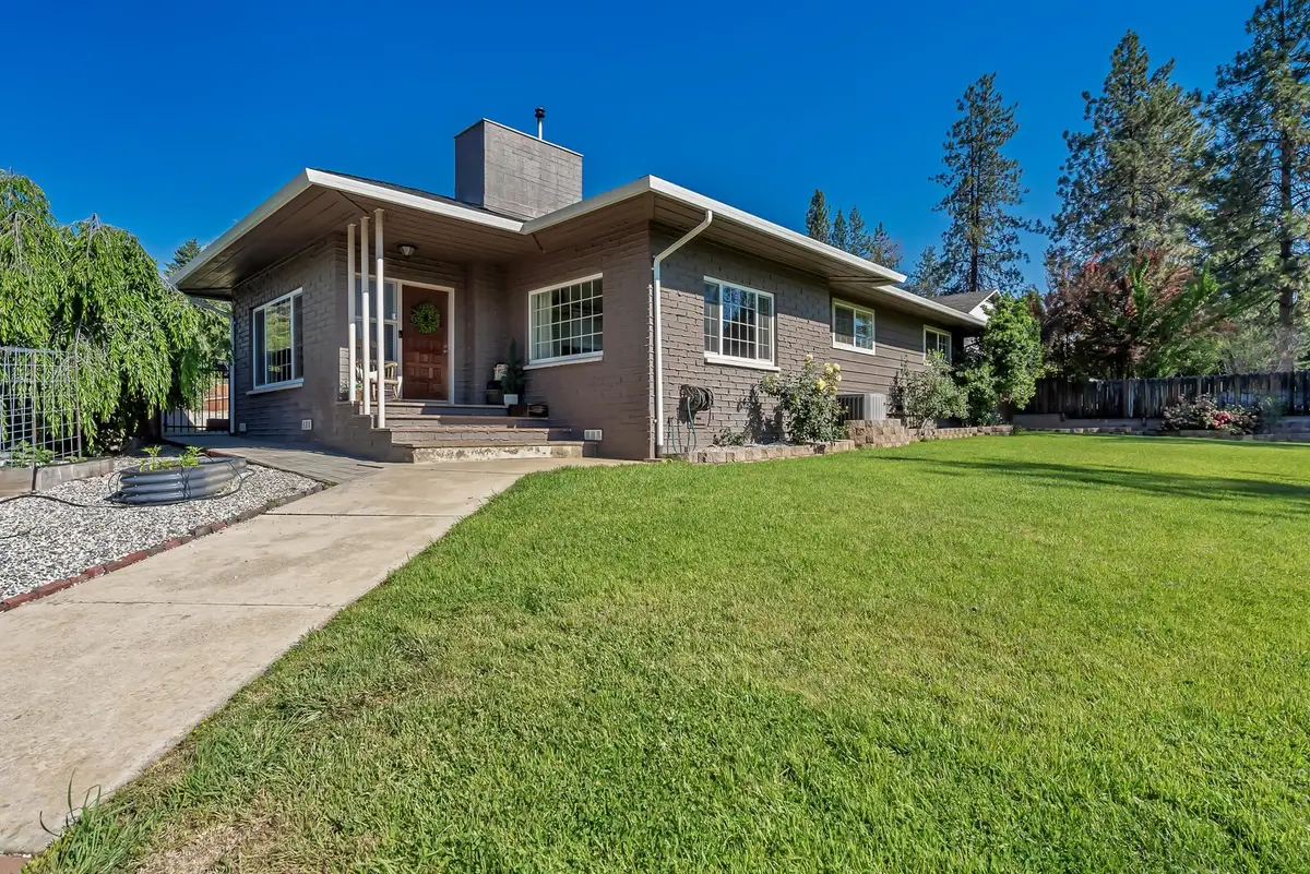 501 Discovery St., Yreka, CA 96097 - #1