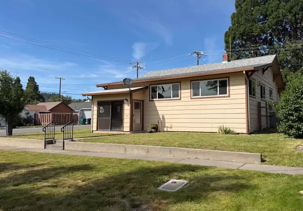 530 Cedar St., Mt Shasta, CA 96067
