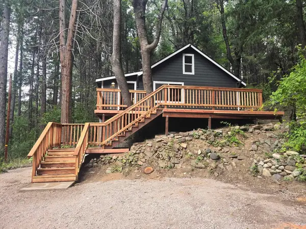 4101 Apple, Dunsmuir, CA 96025