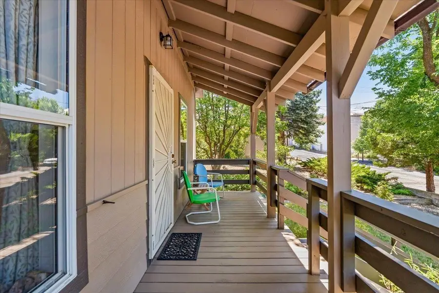 109 W Inez, Weed, CA 96094 - #3