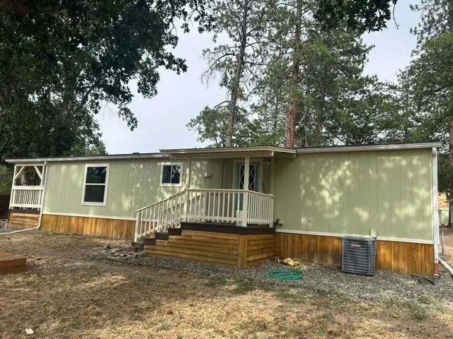 400 Schantz Rd., Yreka, CA 96097 - #2