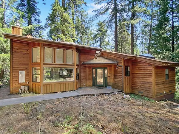 912 Audubon Rd, Mt Shasta, CA 96067