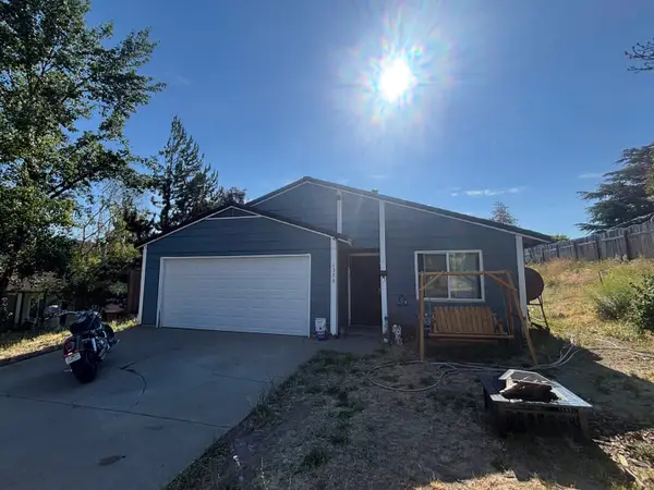1336 Comstock, Yreka, CA 96097