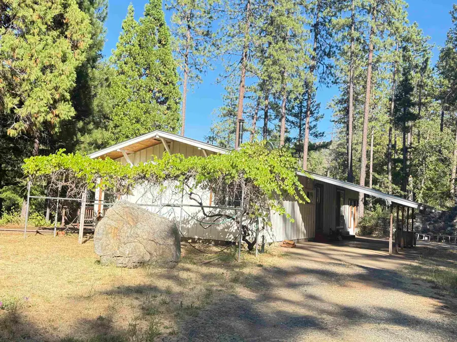 36724 and 36726 Highway 96, Klamath River, CA 96050 - #2