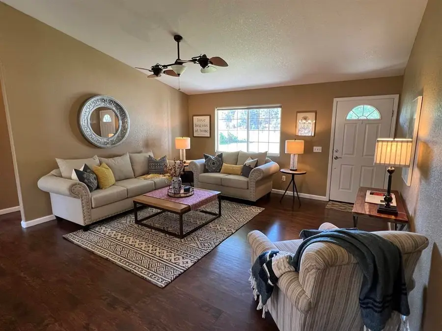 16940 Lakeshore Drive, Weed, CA 96094 - #2
