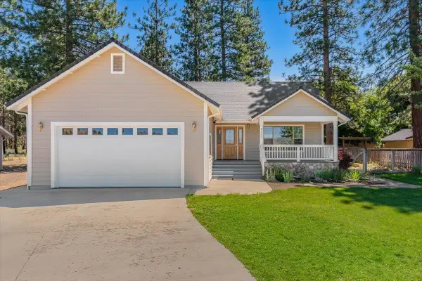 5322 Muskrat Rd, Weed, CA 96094