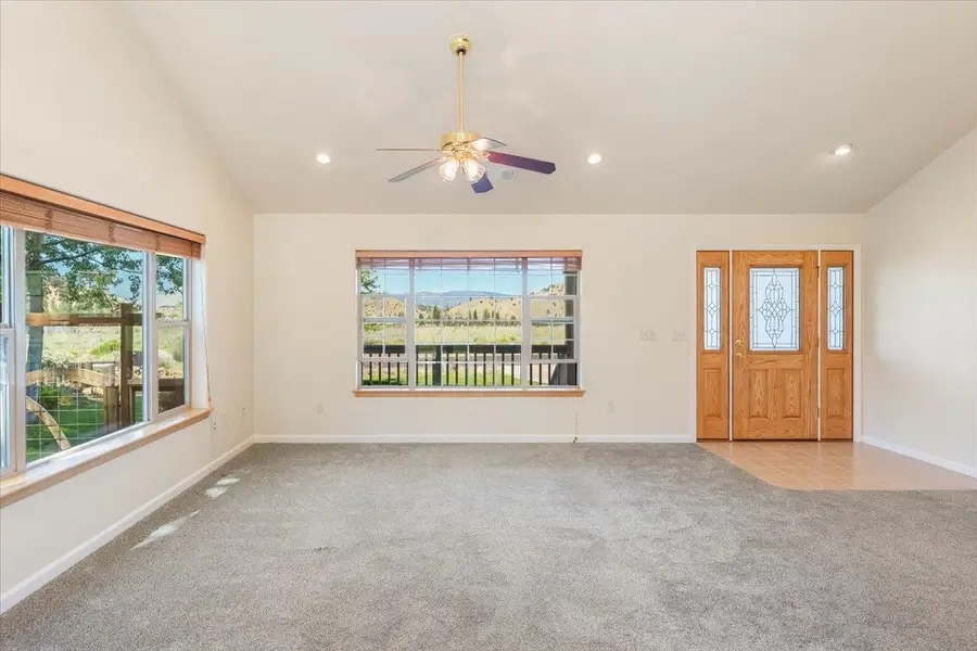 5322 Muskrat Rd, Weed, CA 96094 - #2