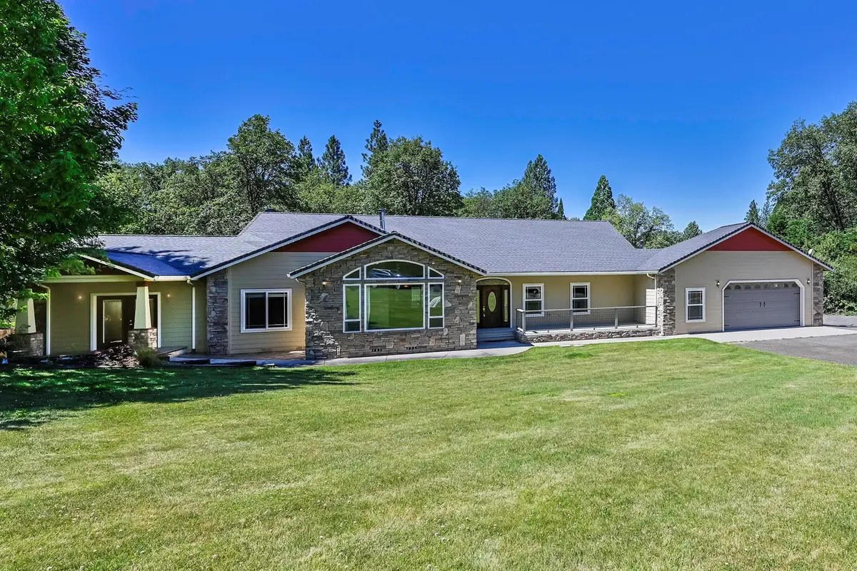 537 N Adams Dr, Mount Shasta, CA 96067 - #1