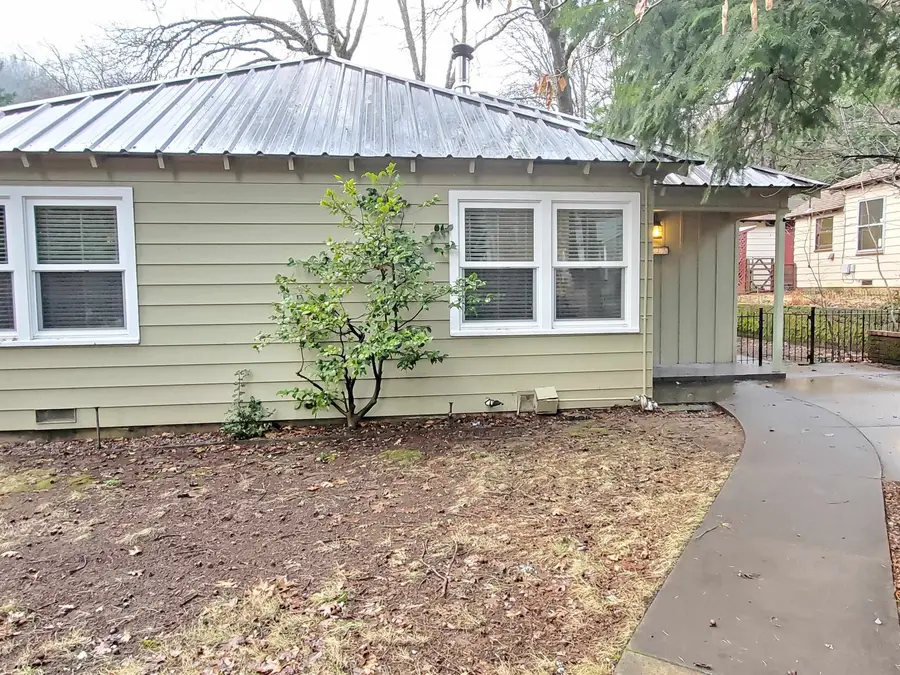 4425 Gleaves Ave, Dunsmuir, CA 96025 - #3