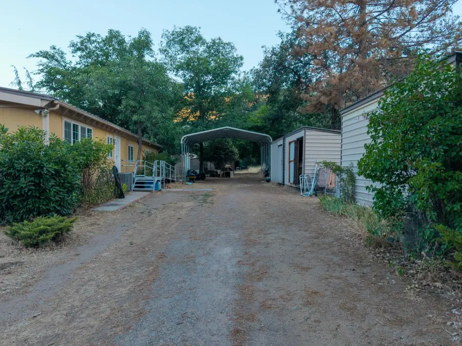 4616 HWY 96, Yreka, CA 96097 - #2