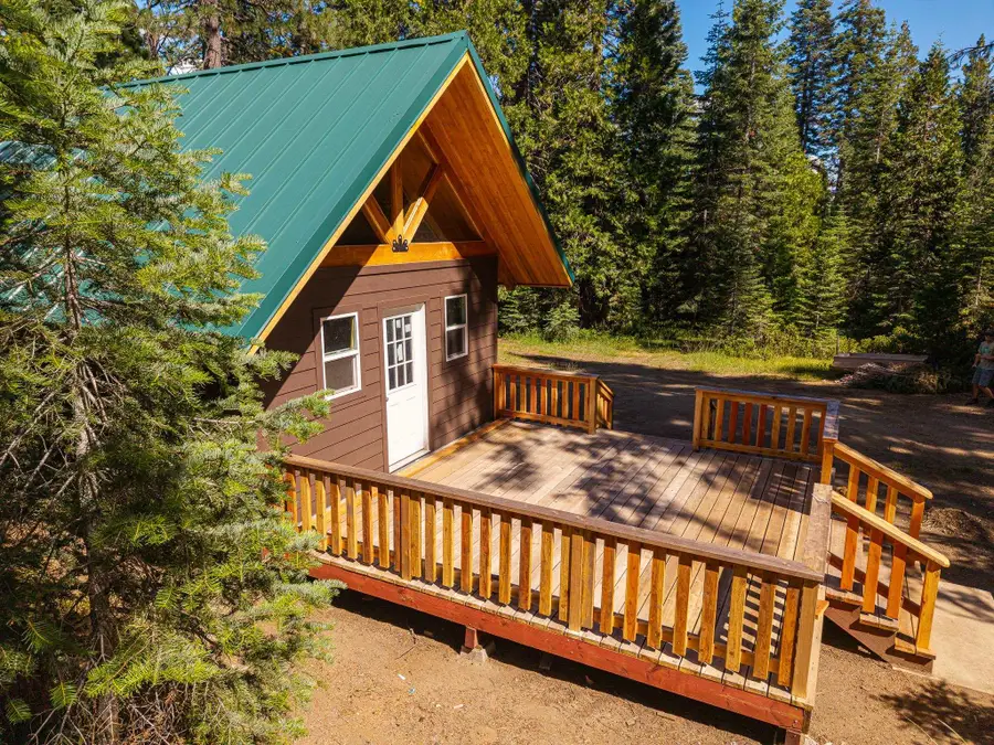 3-E-14 Mt. Shasta Drive, McCloud, CA 96057 - #3