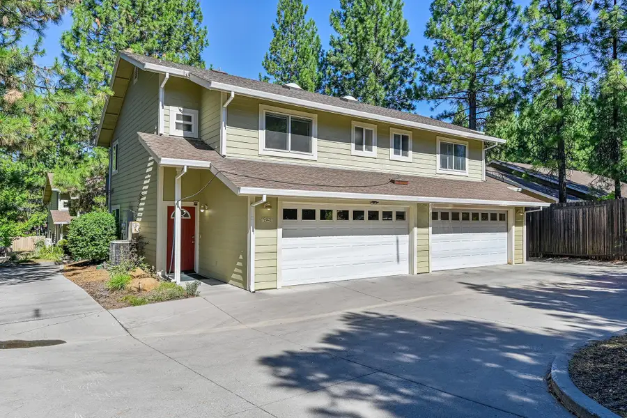 1629 Grant Rd, Mount Shasta, CA 96067 - #3