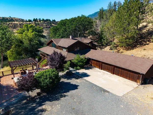4824 Copco Road, Hornbrook, CA 96044