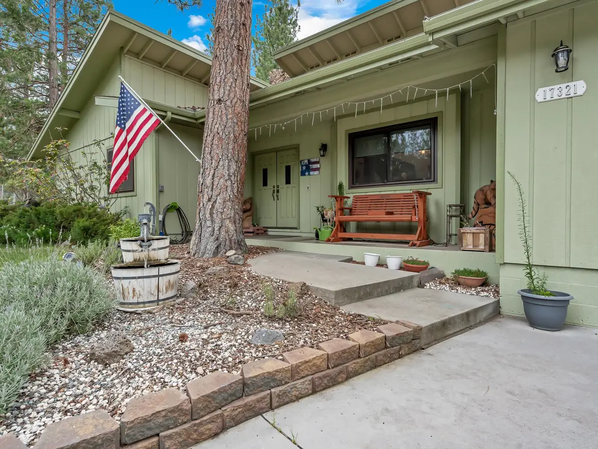 17321 Gilbert Ct, Weed, CA 96094 - #1
