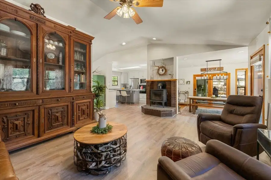 1049 French St, Yreka, CA 96097 - #3