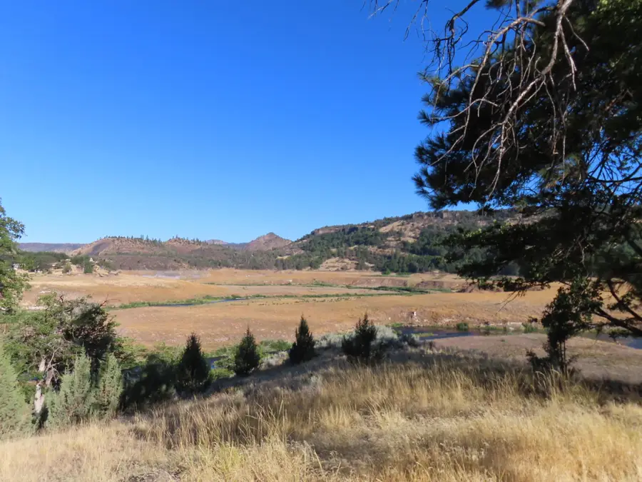 17025 Patricia Ave, Montague, CA 96097 - #3