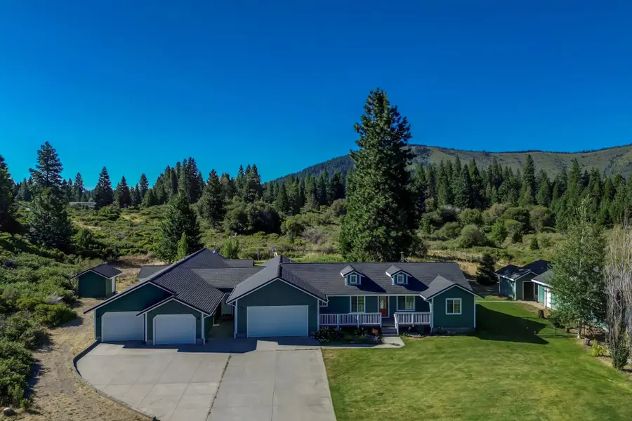 1135 Quail Meadow Dr., Mount Shasta, CA 96067 - #3