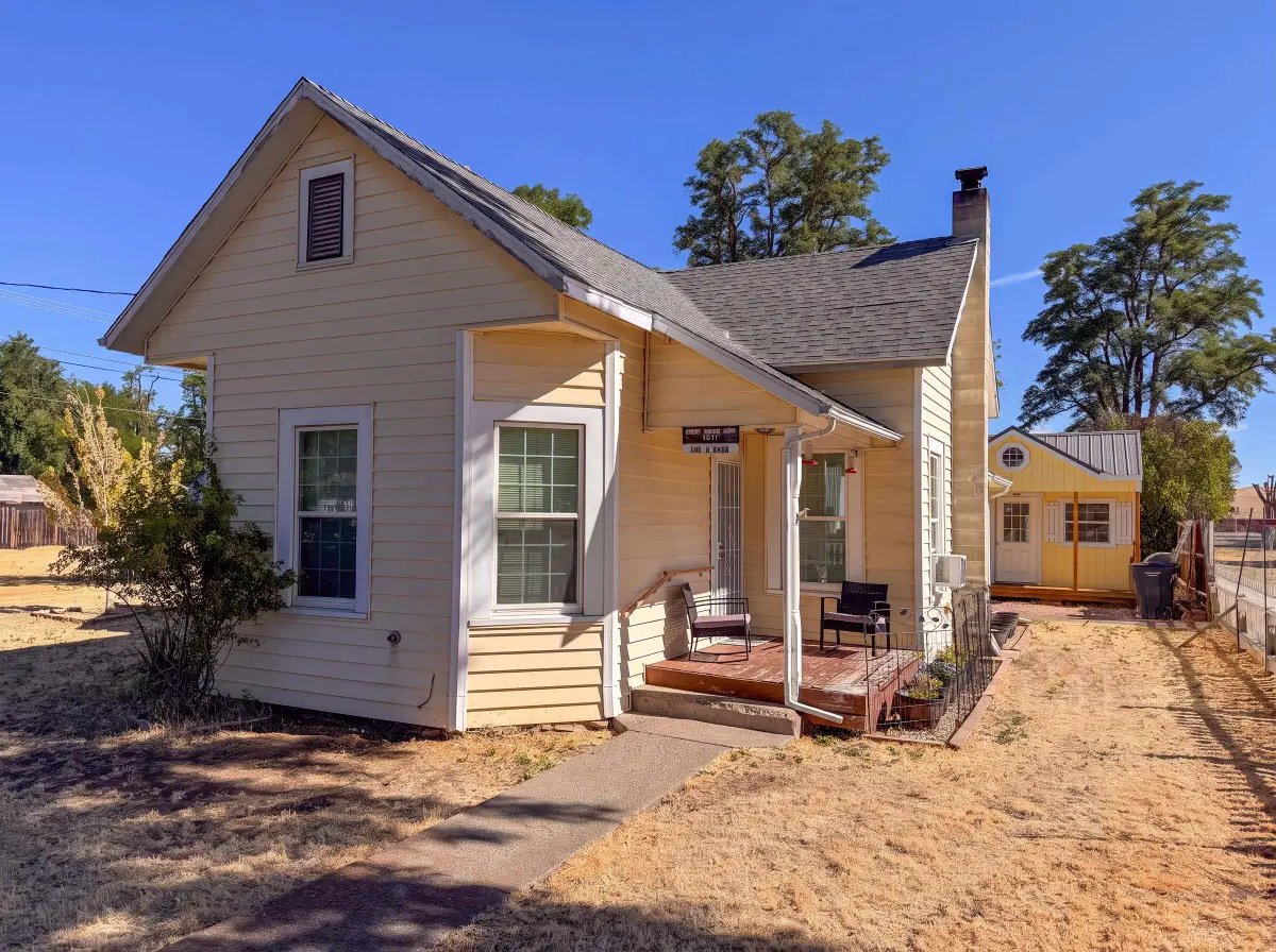 460 E Webb, Montague, CA 96064 - #1