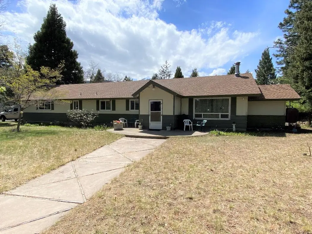 4509 N Old Stage, Mount Shasta, CA 96067 - #1