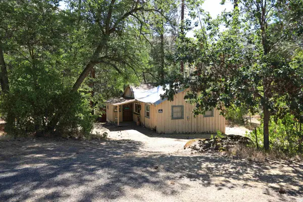 421 Beaver Creek Rd, Klamath River, CA 96050