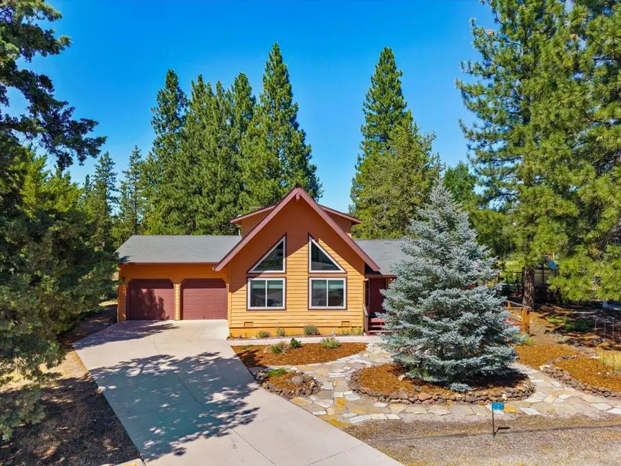 5539 Rainbow Circle, Weed, CA 96094 - #2