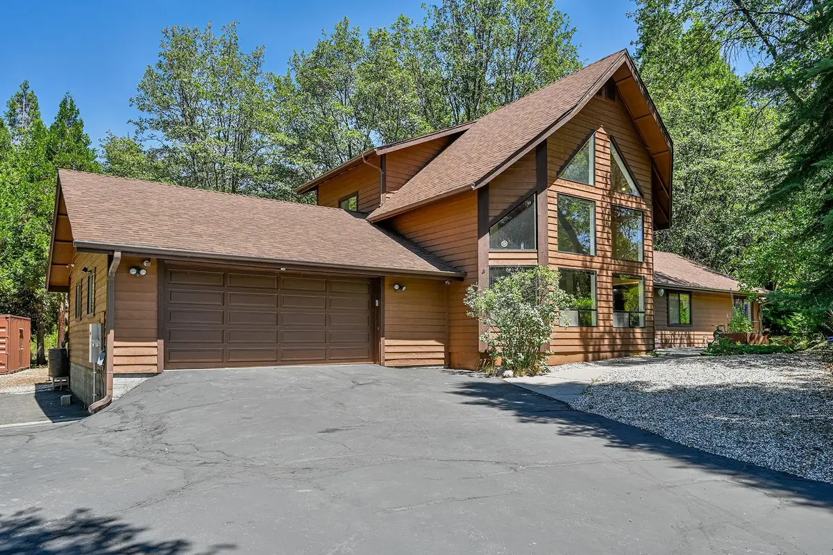 424 Lotus Lane, Mount Shasta, CA 96067 - #1