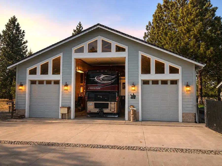 6435 Rodriquez, Weed, CA 96094 - #2